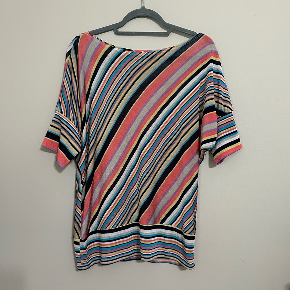 Women’s multi-colored striped top with banded waist - size XL